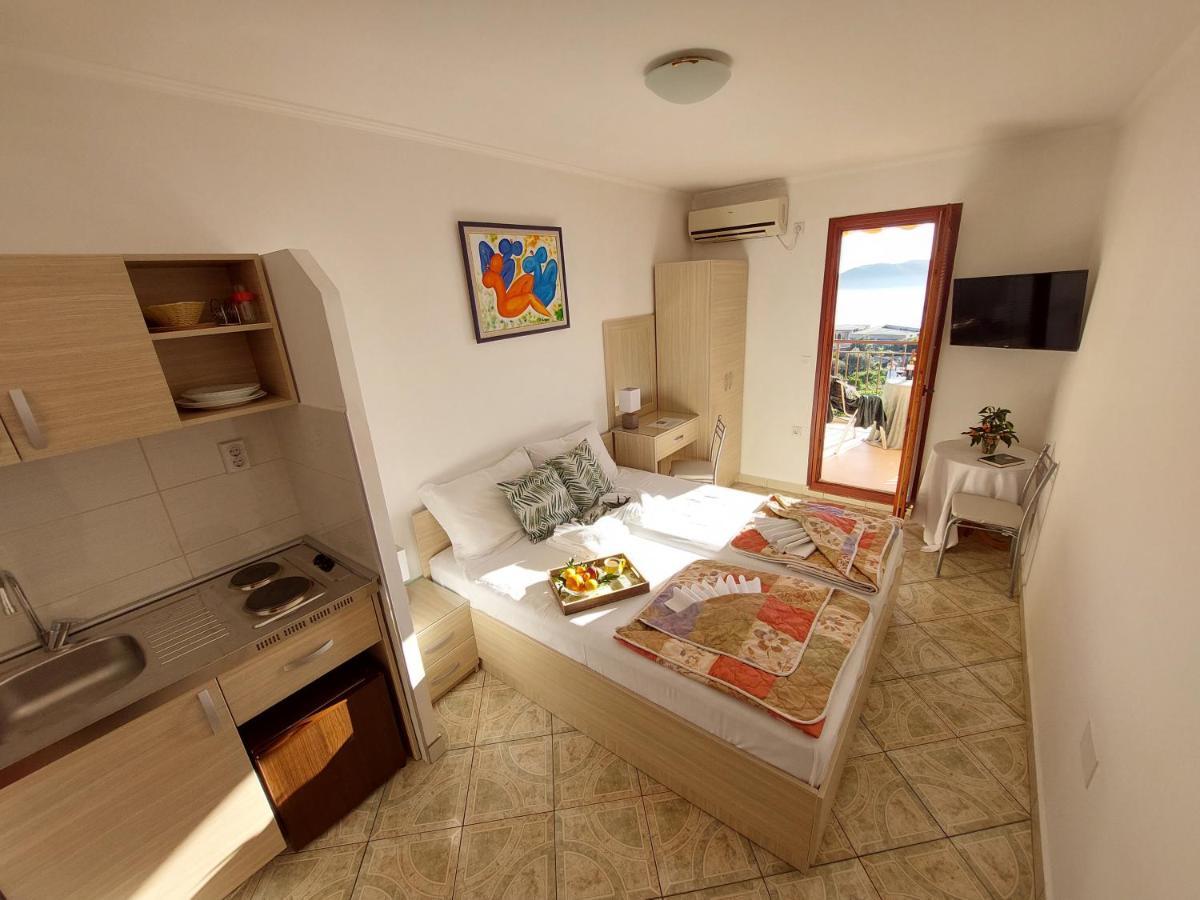 Apartmani Dalex Budva Exterior photo