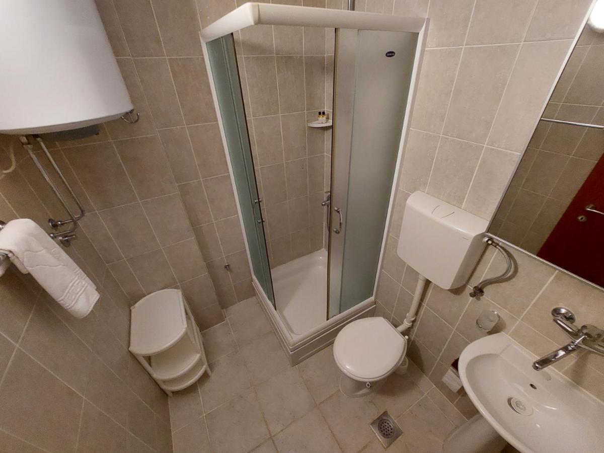 Apartmani Dalex Budva Exterior photo