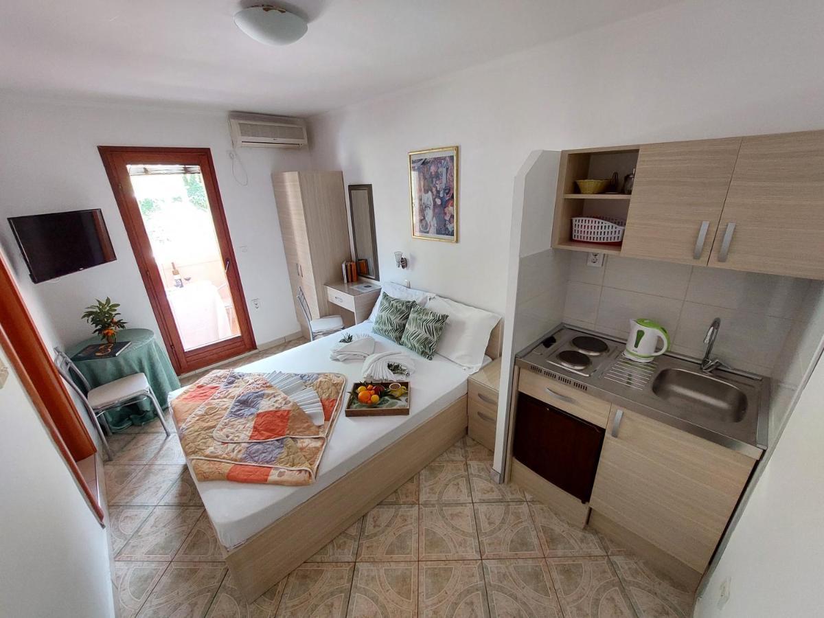 Apartmani Dalex Budva Exterior photo